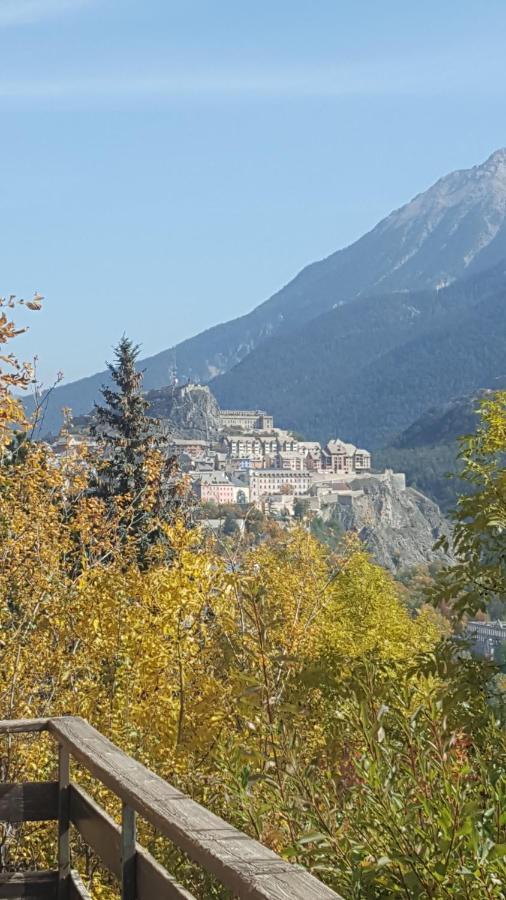 Studio Sympa Avec Terrasse , Maxi 4 Pers.Briancon Luaran gambar